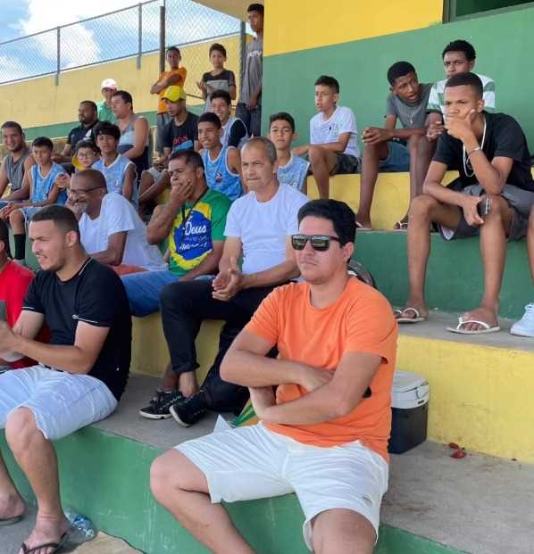 Camacã: Prefeitura realiza 1ª Copinha de futebol de base sub 13 e 15 coroada com 
